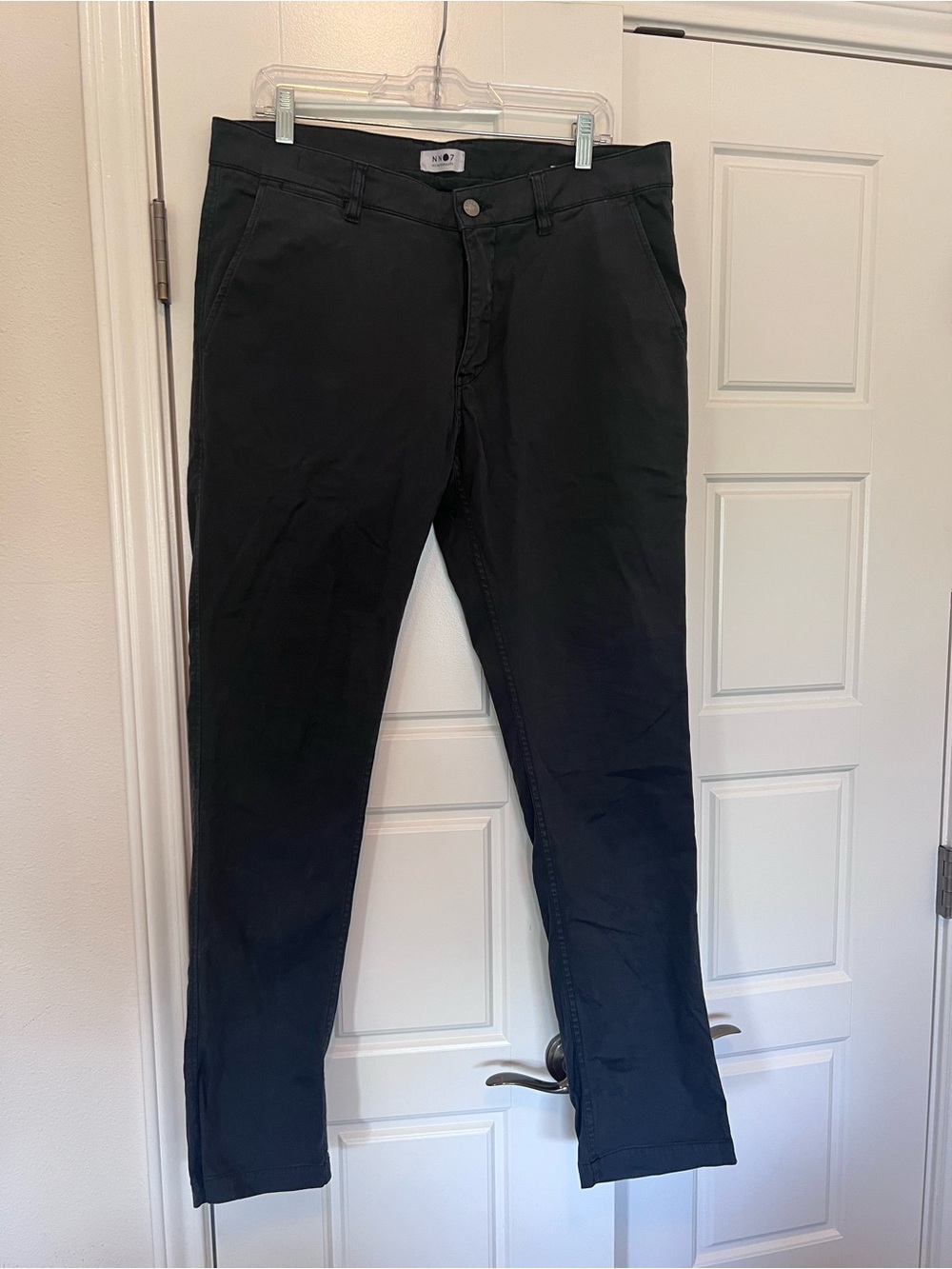 Men's Black Chino Pants - Slim Straight